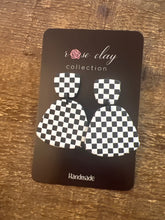 Load image into Gallery viewer, The Clay Collection Earring