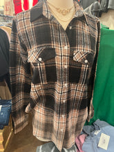 Load image into Gallery viewer, The Panache Flannel