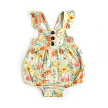 Load image into Gallery viewer, Gigi & Max Button Bubble