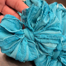 Load image into Gallery viewer, Couture Bowbands