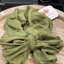 Load image into Gallery viewer, Couture Bowbands