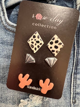 Load image into Gallery viewer, The Clay Collection Earring
