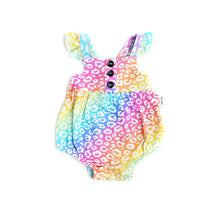 Load image into Gallery viewer, Gigi &amp; Max Button Bubble
